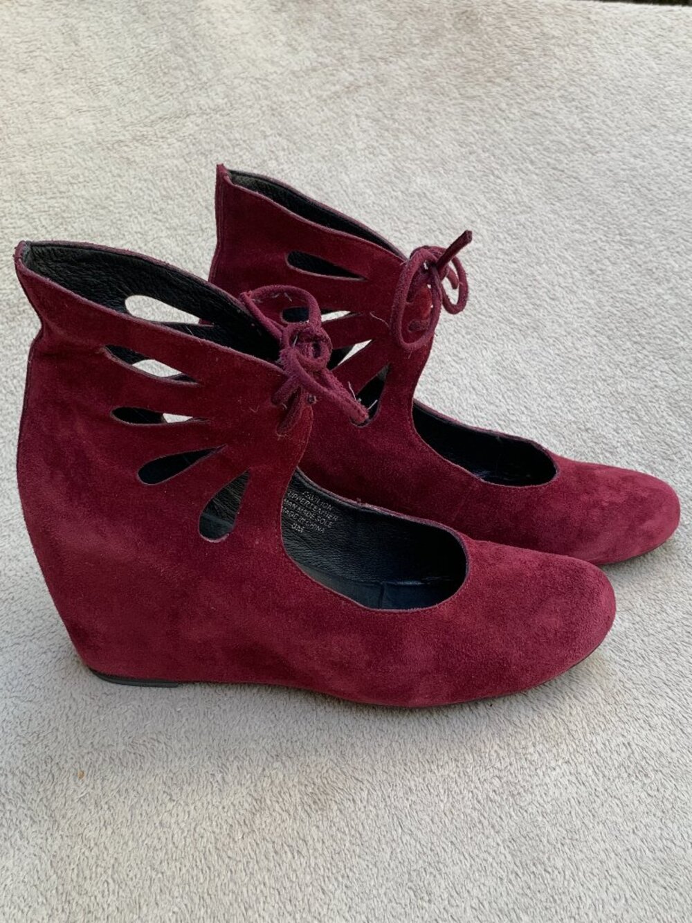 Jeffrey Campbell Pavilion Genuine Suede Hidden Wedges Sz8